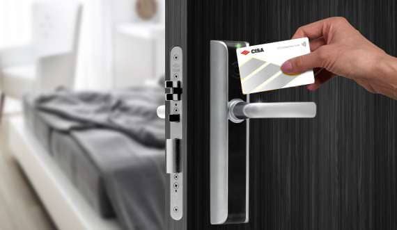 Smart card keyless